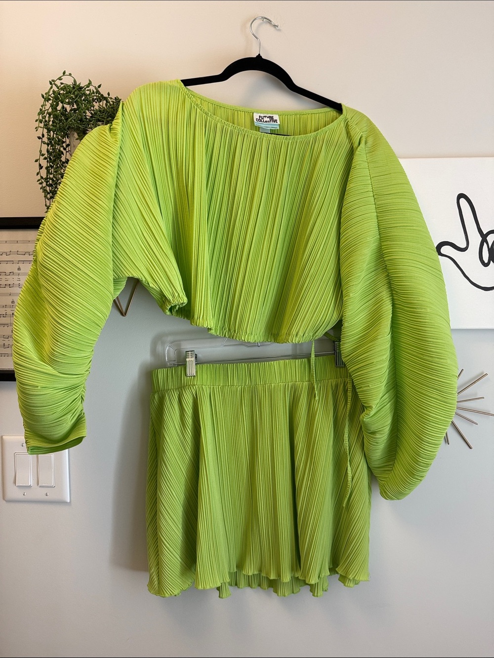 Pleated Lime Green Two-Piece Skirt Set - Unbranded